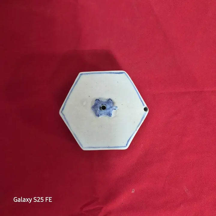 [BUNJANG] White Porcelain Hexagonal Inkstone Holder / 백자6각연적
