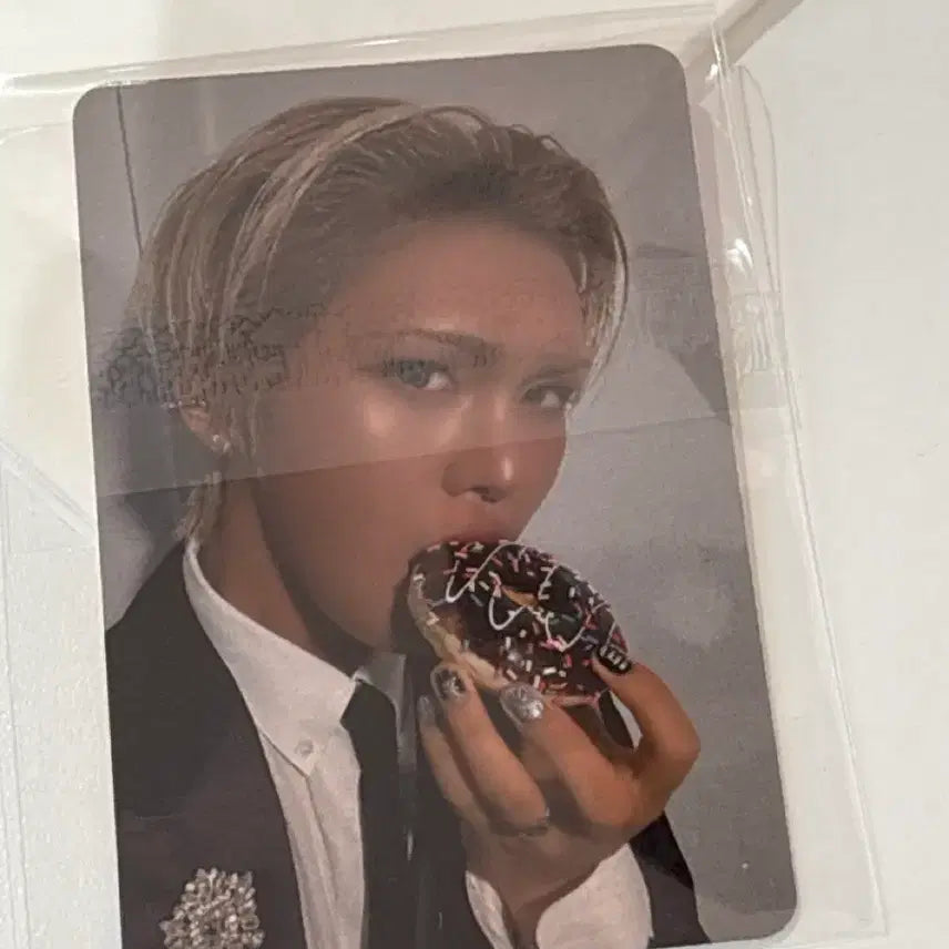 [BUNJANG] Lucky Draw Photocard / 현 럭드포카 양도