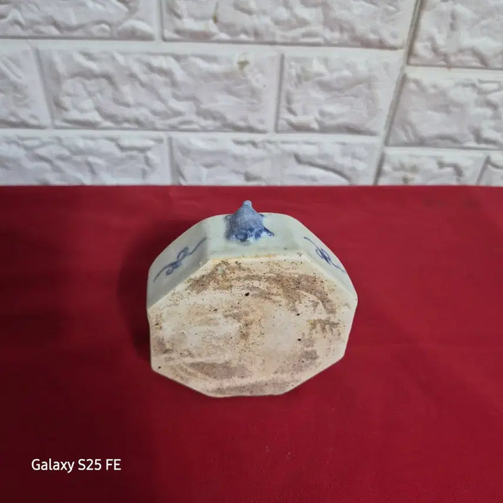 [BUNJANG] White Porcelain Octagonal Inkstone Holder / 백자8각연적
