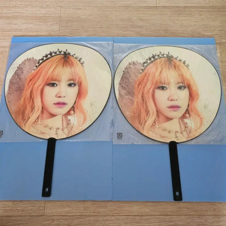 [BUNJANG] Secret Hyosung Fantasia Official Fan 2ea Bundle Set / 시크릿 전효성 FANTASIA 공식 부채 우치와 2개 일괄