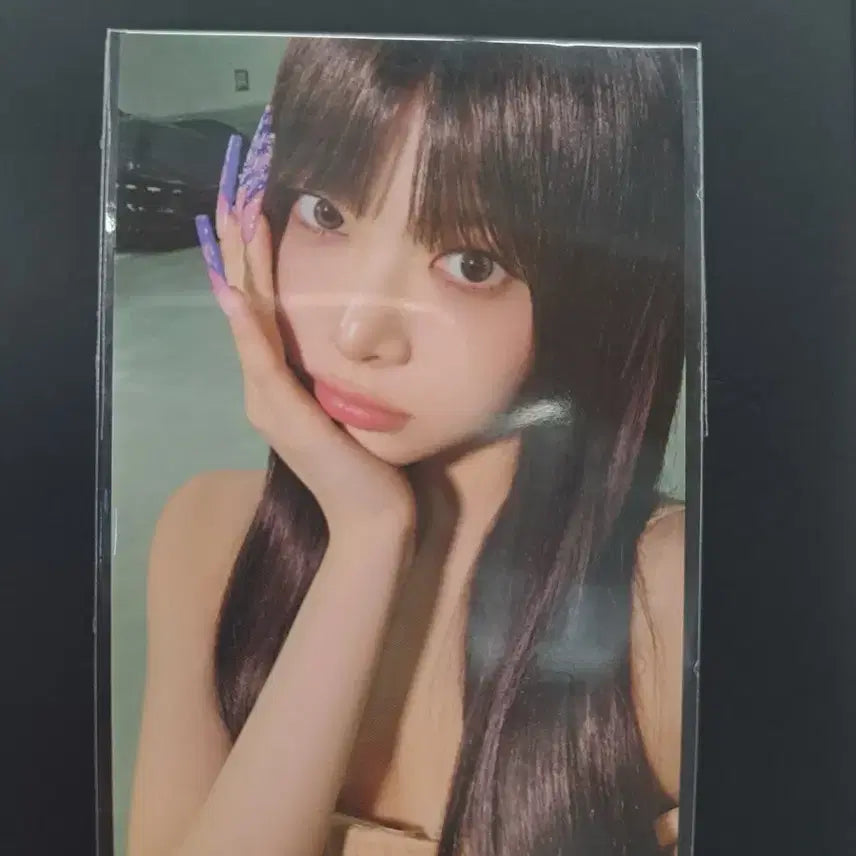 [BUNJANG] LE SSERAFIM FEARLESS Pure Bloom Pop-up Exclusive Hong Eunchae Photocard / 르세라핌 퓨어플로우 팝업 5만원 이상 구매 특전 홍은채 포토카드