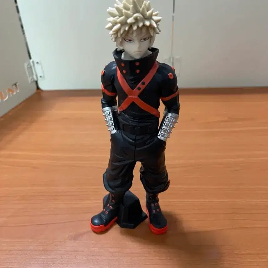 [BUNJANG] My Hero Academia Katsuki Bakugo Figure / 나의 히어로 아카데미아 바쿠고 피규어