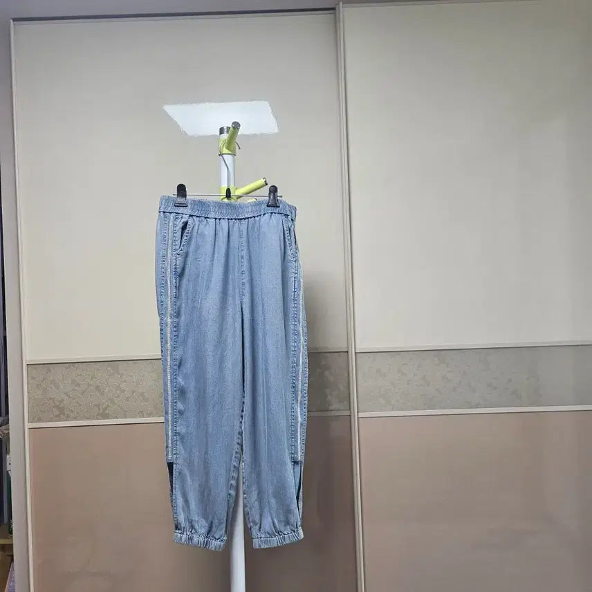 [BUNJANG] Tencel Lightweight Jeans / 텐셀 얇은 청바지