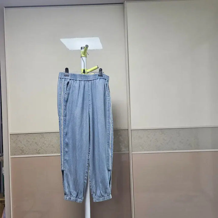 [BUNJANG] Tencel Lightweight Jeans / 텐셀 얇은 청바지