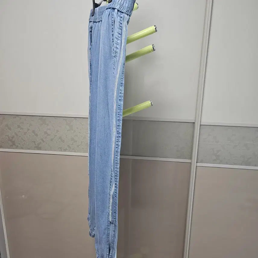[BUNJANG] Tencel Lightweight Jeans / 텐셀 얇은 청바지