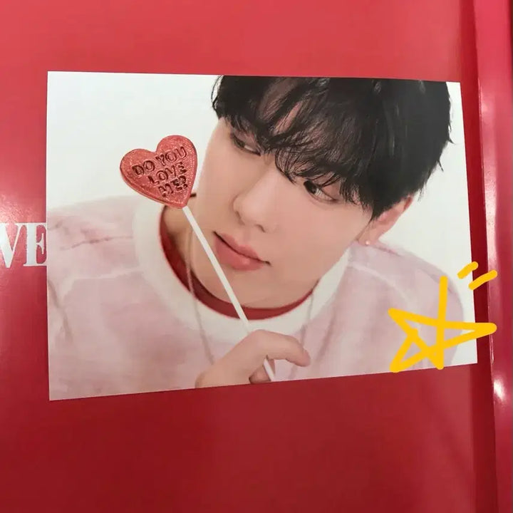 [BUNJANG] MONSTA X Shownu Lucky Draw Photocard Bundle Set / 셔누 러브미 특전 2장 일괄가격
