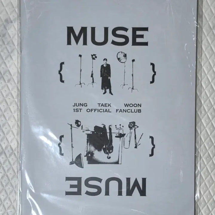 [BUNJANG] VIXX Leo Jeong Taekwoon Muse 1st Membership Fanclub Kit / 빅스 레오 정택운 뮤즈 1기 멤버십 팬클럽 키트