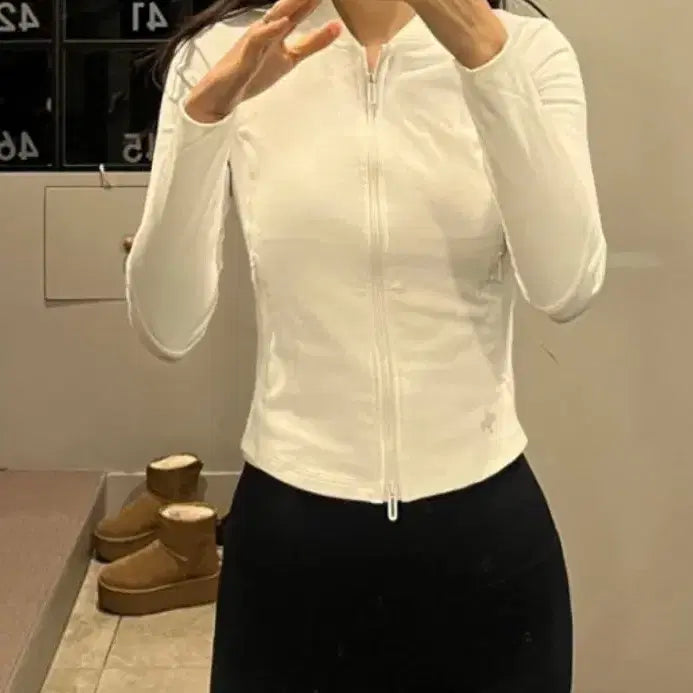 [BUNJANG] XEXYMIX Slim Fit Round Neck Zip-Up Jacket Back Ivory M / 젝시믹스 슬림핏 라운드넥 집업 자켓 백아이보리 M