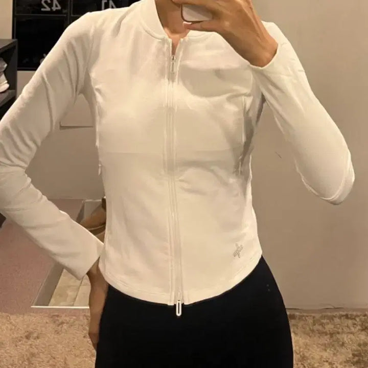 [BUNJANG] XEXYMIX Slim Fit Round Neck Zip-Up Jacket Back Ivory M / 젝시믹스 슬림핏 라운드넥 집업 자켓 백아이보리 M