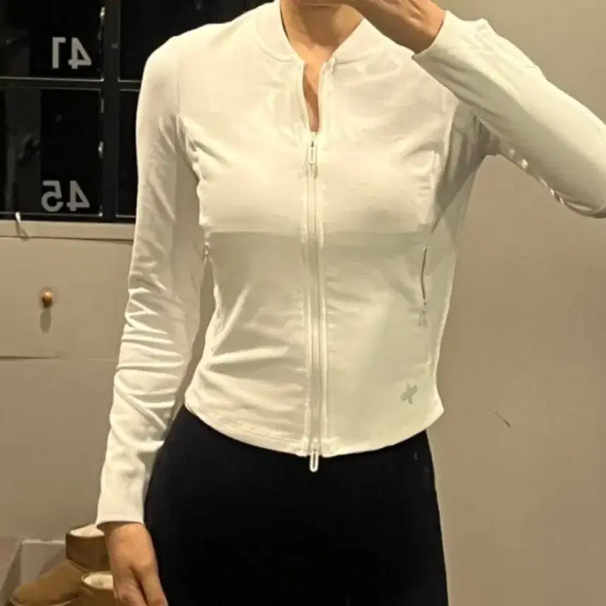 [BUNJANG] XEXYMIX Slim Fit Round Neck Zip-Up Jacket Back Ivory M / 젝시믹스 슬림핏 라운드넥 집업 자켓 백아이보리 M