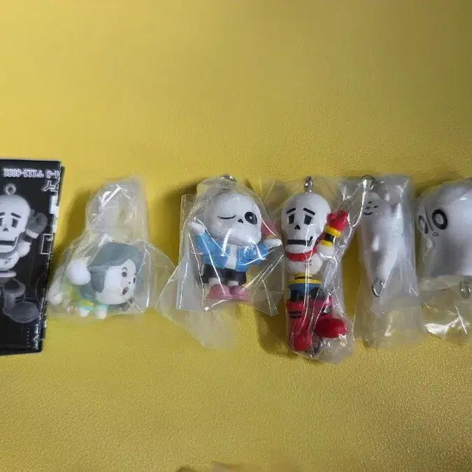 [BUNJANG] Undertale Hanging Gacha Set - 5 Types / 언더테일 대롱 가챠 고리형 5종 일괄