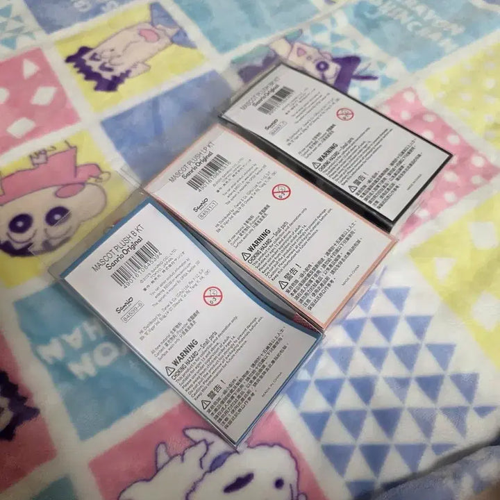 [BUNJANG] Sanrio Hello Kitty Long Legs Keyring / 산리오 헬로키티 롱다리 키티 키링