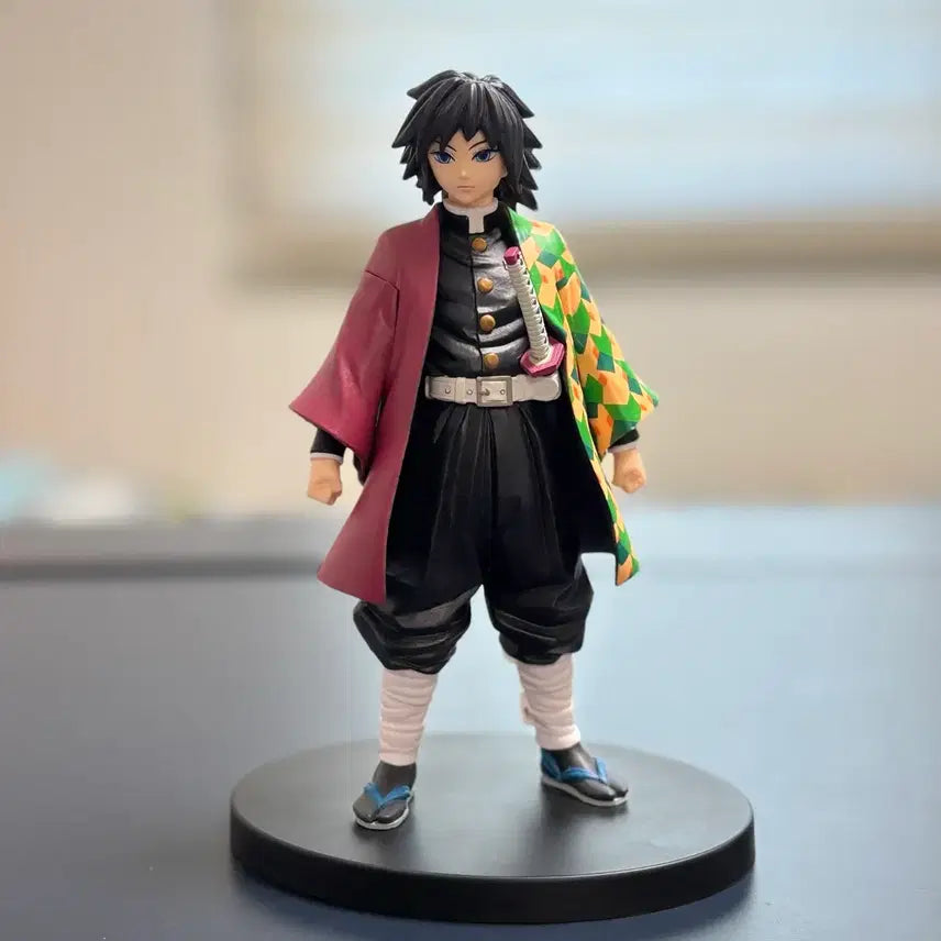 [BUNJANG] Demon Slayer Giyu Tomioka Yuden Gown Banpresto Figure / 귀멸의칼날 귀칼 반프레스토 토미오카 기유 유대의장 피규어