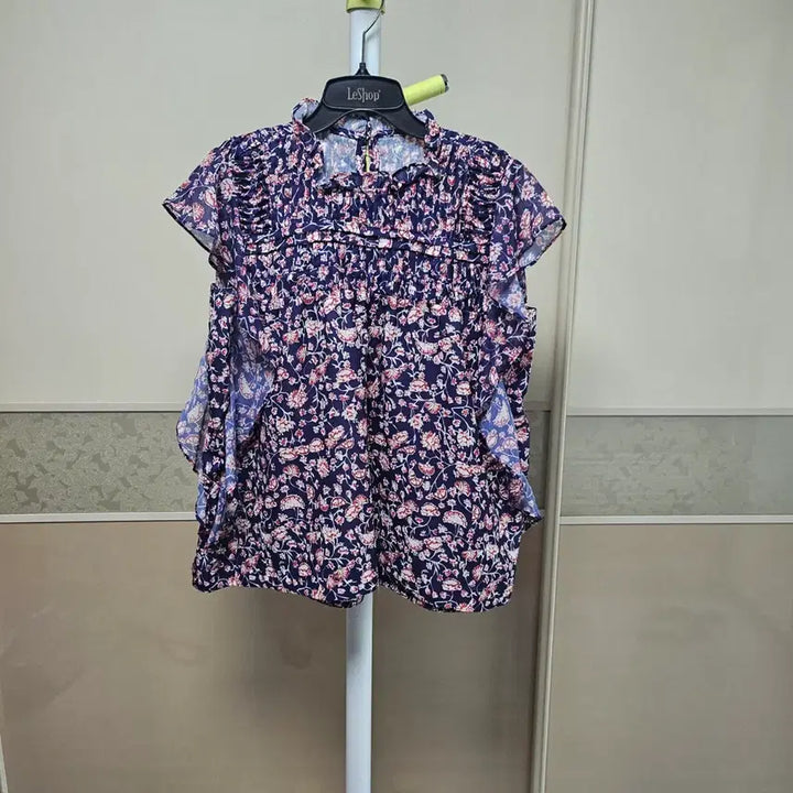 [BUNJANG] Frill Detail Floral Print Blouse / 프릴 블라우스