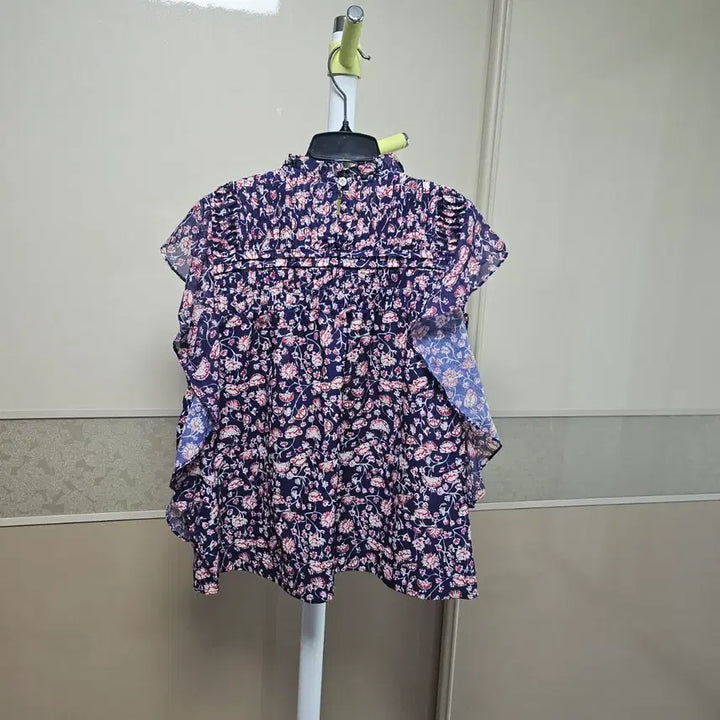 [BUNJANG] Frill Detail Floral Print Blouse / 프릴 블라우스