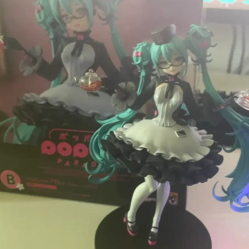 [BUNJANG] Hatsune Miku Cafe Ver. Figure / 하츠네 미쿠 카페 ver 피규어 (가격 내림x)