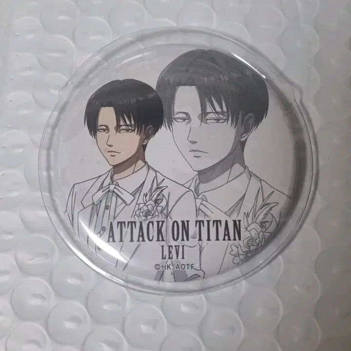 [BUNJANG] Attack on Titan Levi Ackerman Can Badge / 진격의 거인 리바이 아커만 캔뱃지