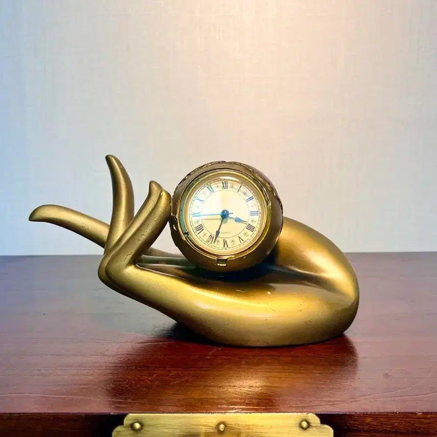 [BUNJANG] Dongbronze Buddha Hand Desk Clock Ornament / 동브론즈 부처님 손 모양 탁상시계 장식품