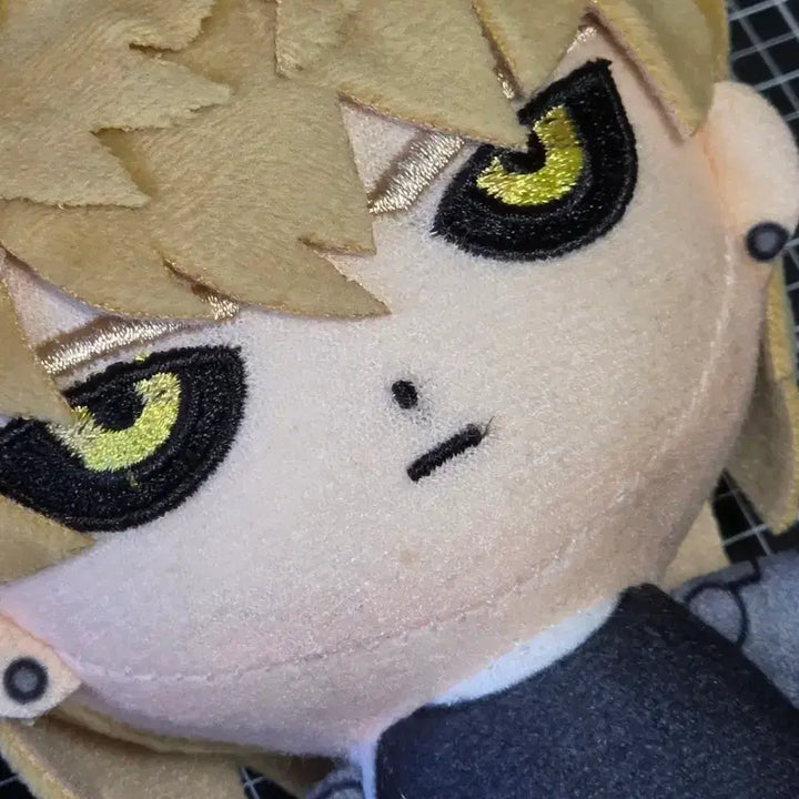 [BUNJANG] One-Punch Mangenos Nui Plush Mascot / 원펀맨 제노스 누이 인형 마스코트