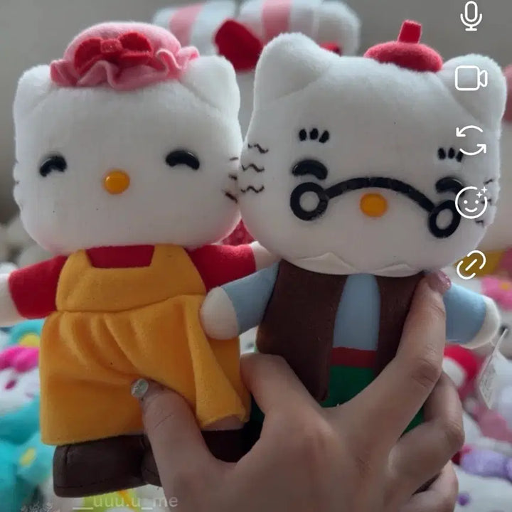 [SOLD OUT] 헬로키티 할아버지 할머니 인형 고전키티 마루코 몬치치 일괄 세트