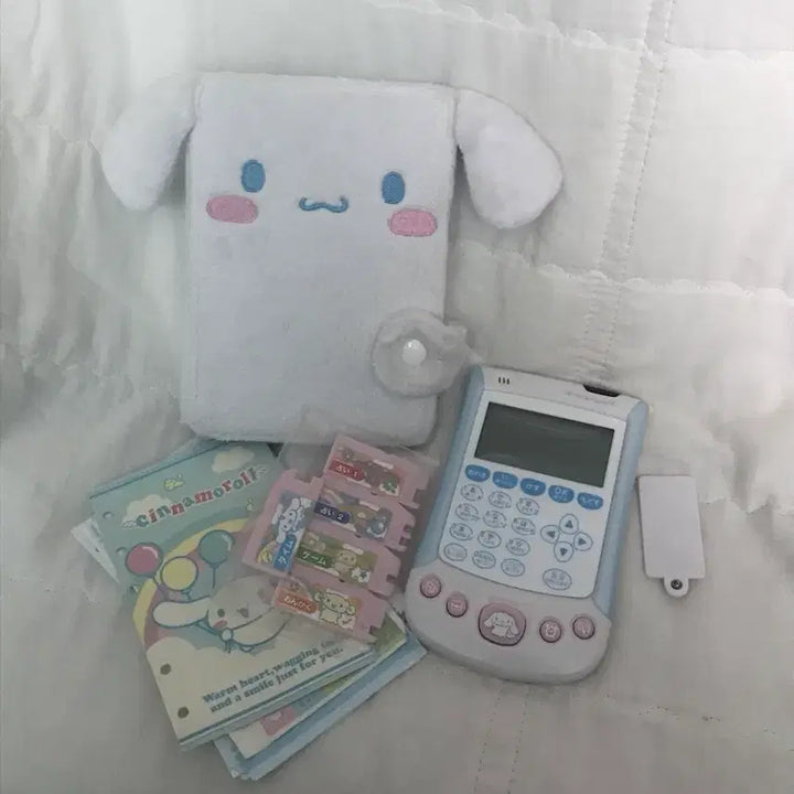 [BUNJANG] Bandai 2005 Sanrio Cinnamonrol Electronic Diary Organizer Game Pad / 05년도 고전 산리오 시나모를 다이어리 전자 수첩 패드 게임기 반다이