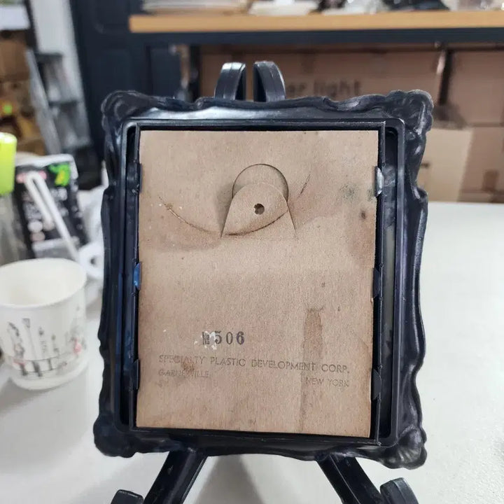 [BUNJANG] Vintage USA Plastic Frame Print 17cm x 15.5cm / USA 오래된 프라스틱 액자 17cmX15.5cm 15000원 프린트