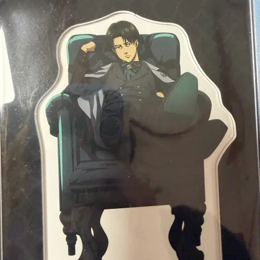 [BUNJANG] Attack on Titan Levi Ackerman Acrylic Standee / 진격의거인 리바이 아크릴 새제품