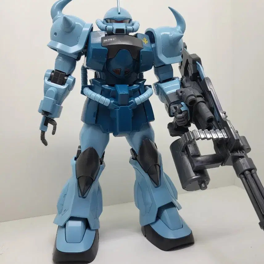 [BUNJANG] Bandai MG 1/100 Gouf Plastic Model Kit / 반다이 MG 1 /100 구프