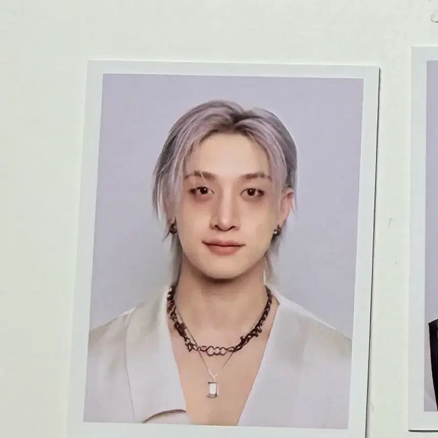 [BUNJANG] Stray Kids Bang Chan Photocard + Double-Sided Photo Set / 스트레이키즈 스테이 6기 키트 방찬 포카+양면증사