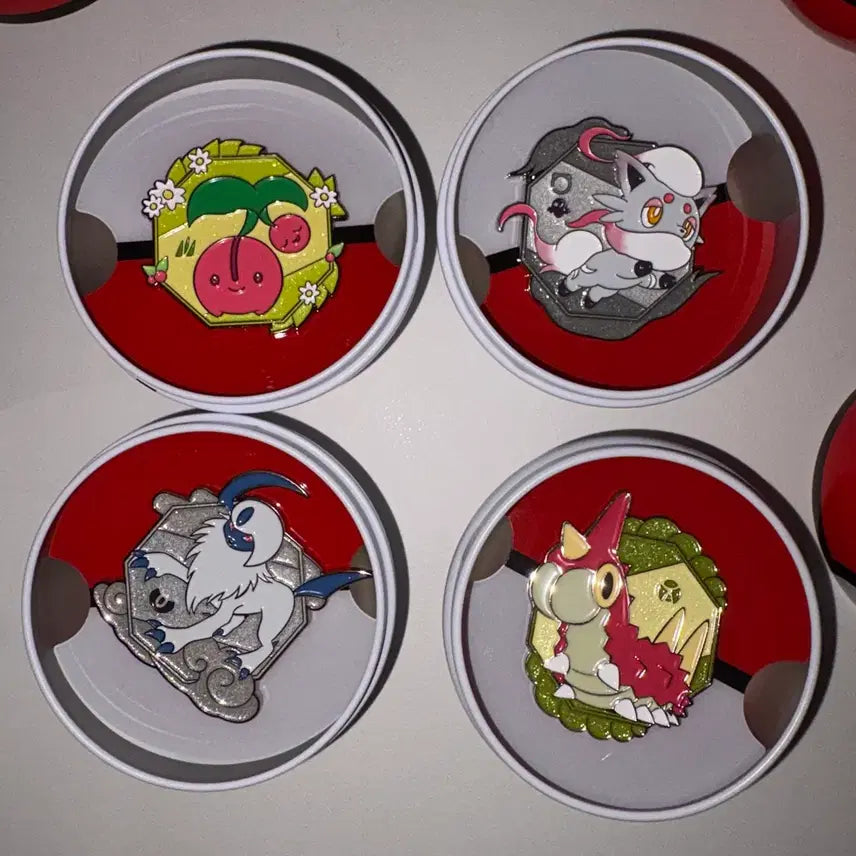 [BUNJANG] Pokemon Random Badge Bundle Set - Zoroark, Cherubi, Absol, Starly / 포켓몬 랜덤 뱃지 일괄 조로아 체리버 앱솔 개무소