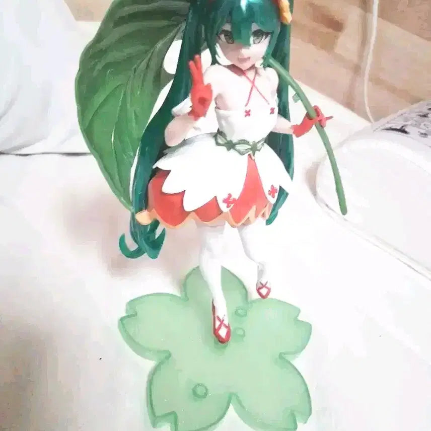 [BUNJANG] Hatsune Miku Figure / 하츠네 미쿠 피규어