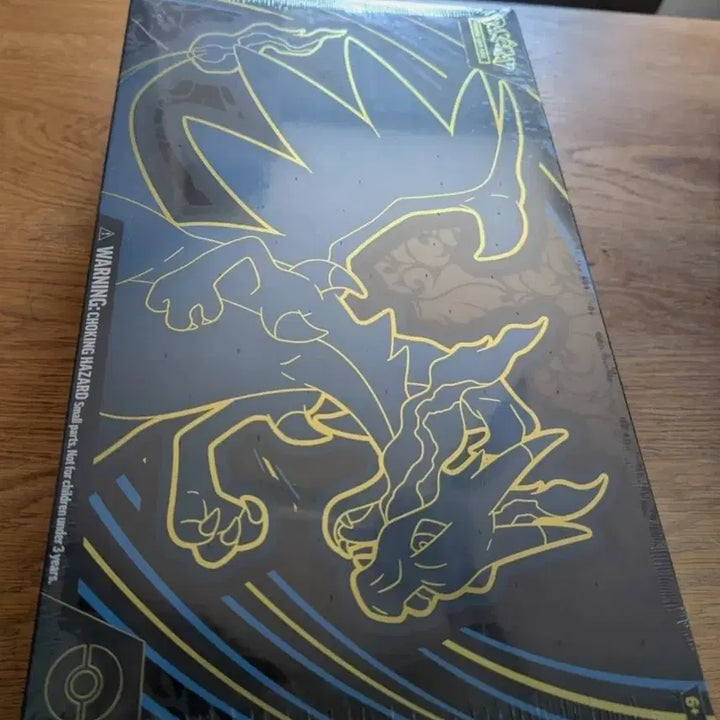 [BUNJANG] Pokemon North American Mega Charizard X ex UPC Ultra Premium Collection Sealed / 포켓몬 북미판 메가 리자몽 X ex UPC 울트라 프리미엄 컬렉션 미개봉
