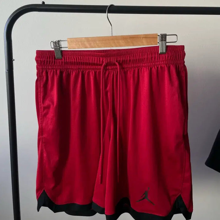 [BUNJANG] Nike Jordan Red Shorts L / 나이키 조던 쇼츠 레드 L