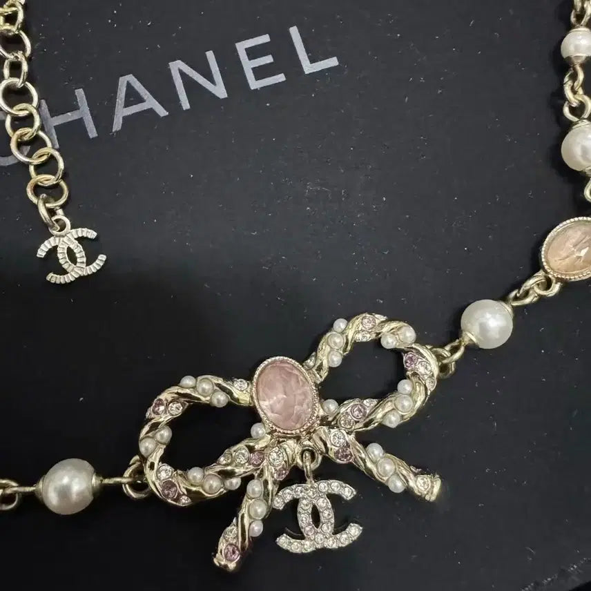 [BUNJANG] Chanel Pearl Ribbon Necklace / 샤넬 진주 리본 목걸이