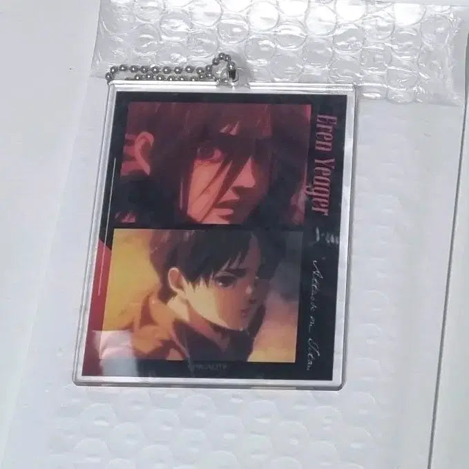 [BUNJANG] Attack on Titan Eren Acrylic Keyholder / 진격의 거인 에렌 아크릴 키홀더