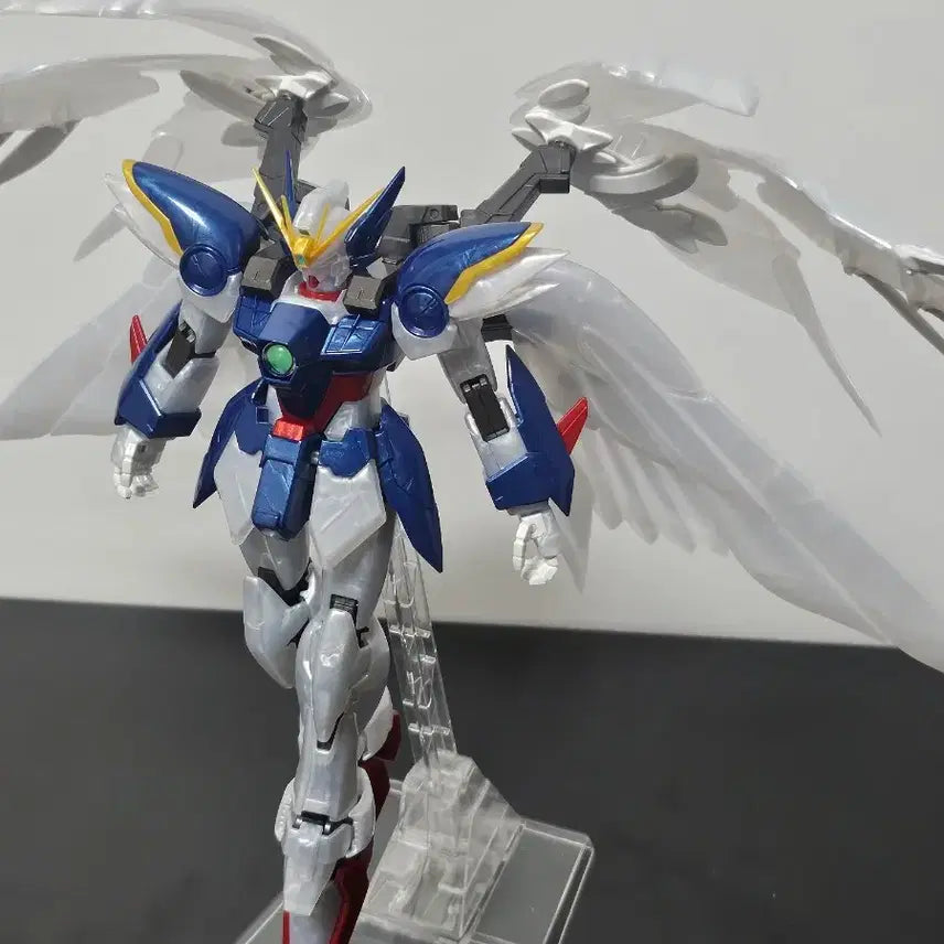 [BUNJANG] Limited Edition MG Wing Gundam Zero EW Pearl Gloss Ver. Gloss Finish / 한정판 MG 윙 건담 제로 EW 펄 글로스 ver 유광 마감작