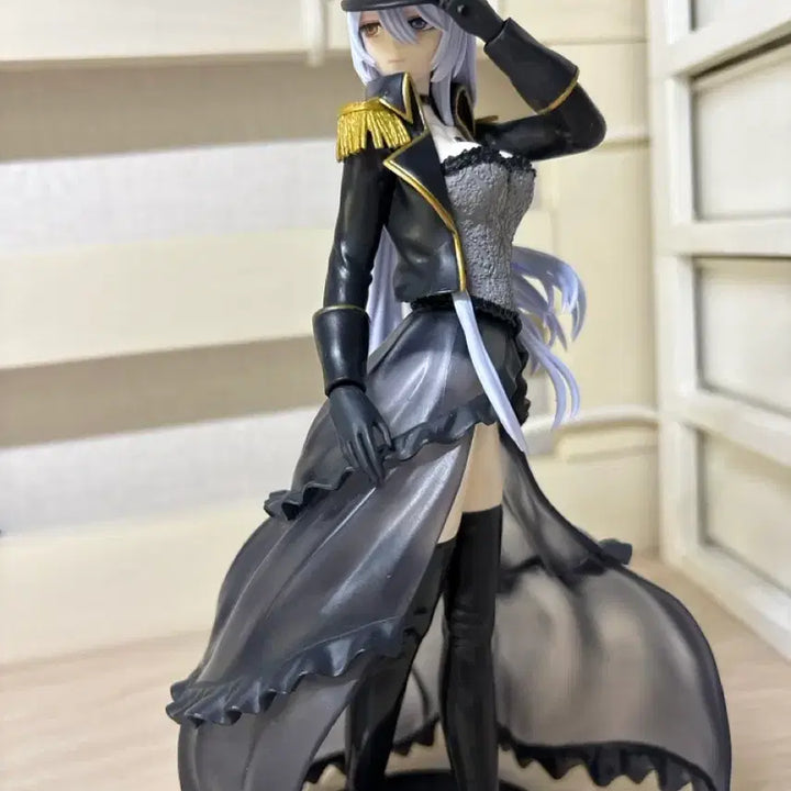 [BUNJANG] Marine Black Robelia Figure / 마린 블랙로베리아 피규어