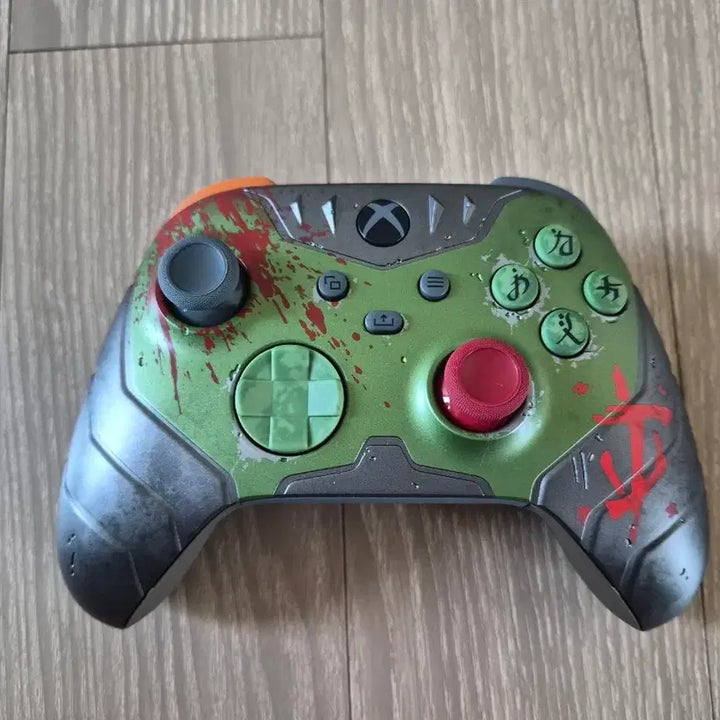[SOLD OUT] 엑스박스 xbox 4세대 컨트롤러 패드 한정판 둠다크에이지 새거