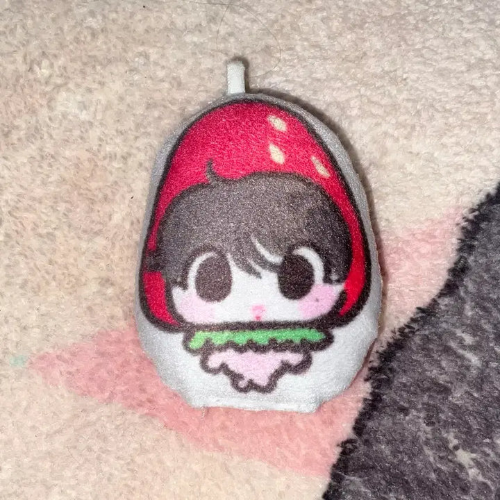 [BUNJANG] NCT WISH Sakuya Strawberry Keyring (Buku-nim Wish Doll Pangyi) / 엔시티위시 사쿠야 딸기 키링 부쿠님 위시돌 팡이 오드투러브 요이동
