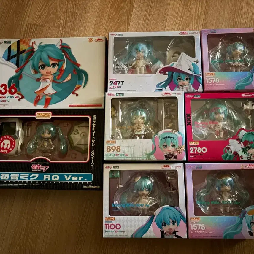 [BUNJANG] Nendoroid Racing Miku 2018 Sealed / 898 넨도로이드 레이싱 미쿠 2018 미개봉