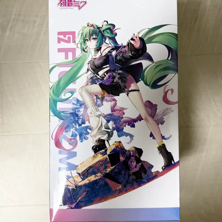 [BUNJANG] Miku Punk Figure Figurism Sealed / 미개봉) 펑크 미쿠 피규어 피규어리즘