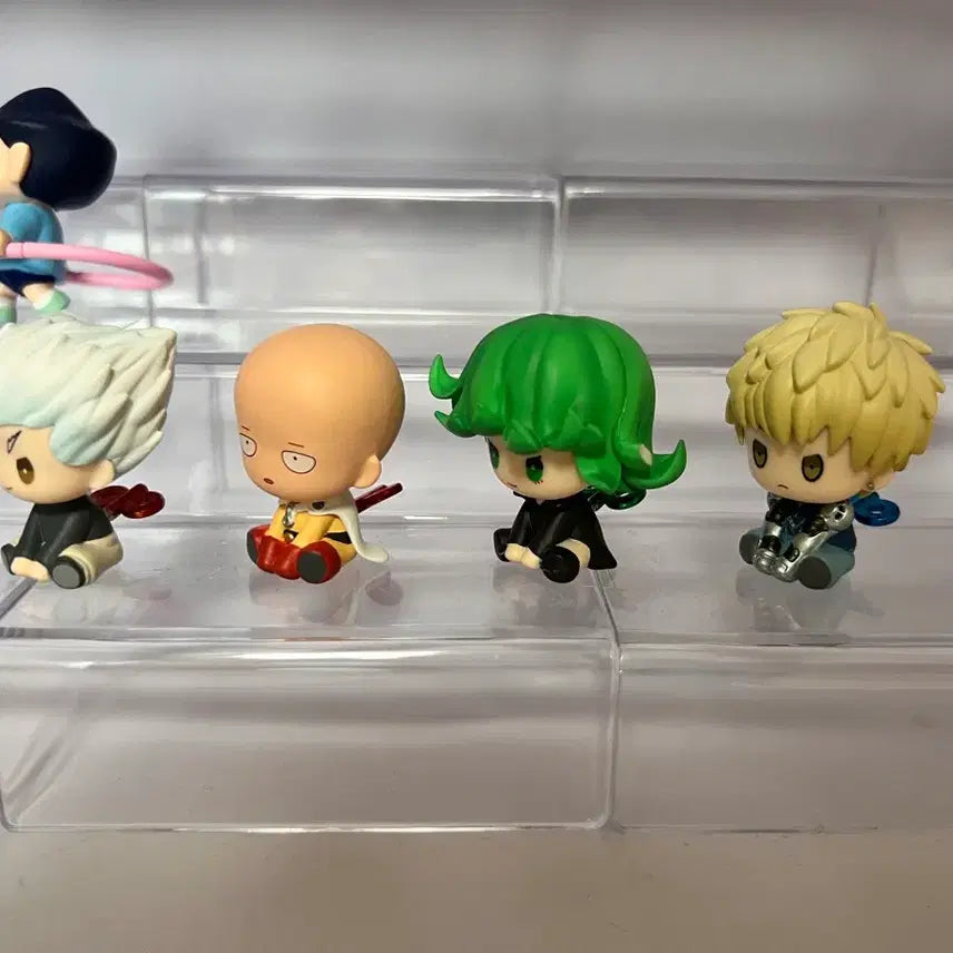 [BUNJANG] One-Punch Man Wind-up Gacha Figure Set (4 Types) / 원펀맨 태엽 가챠 피규어 4종 풀세트 일괄 판매 사이타마