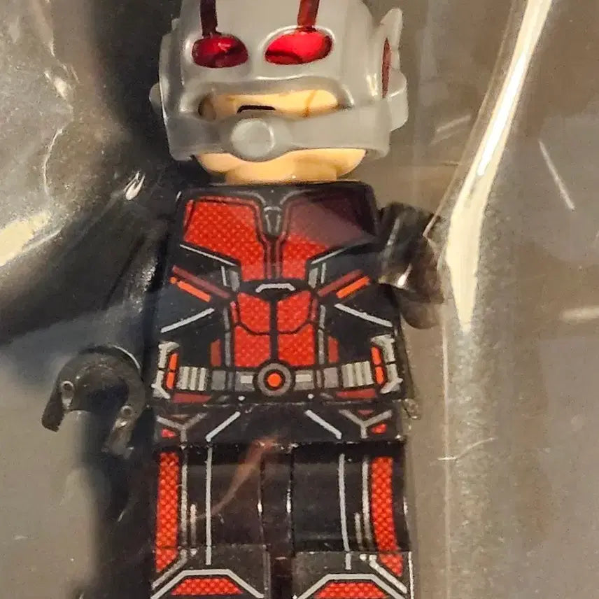 [BUNJANG] LEGO Marvel Ant-Man and The Wasp: Scott Lang vs. Hank Pym 76109 / 정품 레고 마블 앤트맨, 고스트 76109