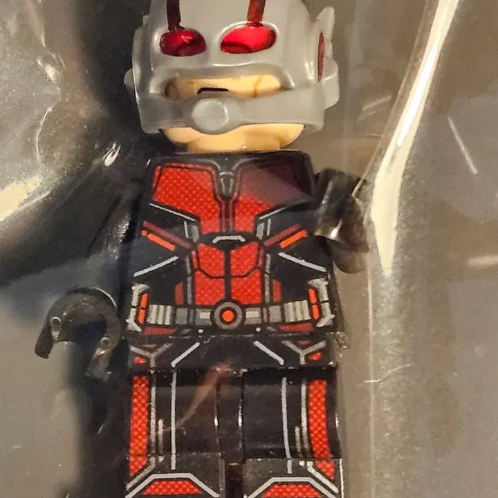 [BUNJANG] LEGO Marvel Ant-Man and The Wasp: Scott Lang vs. Hank Pym 76109 / 정품 레고 마블 앤트맨, 고스트 76109