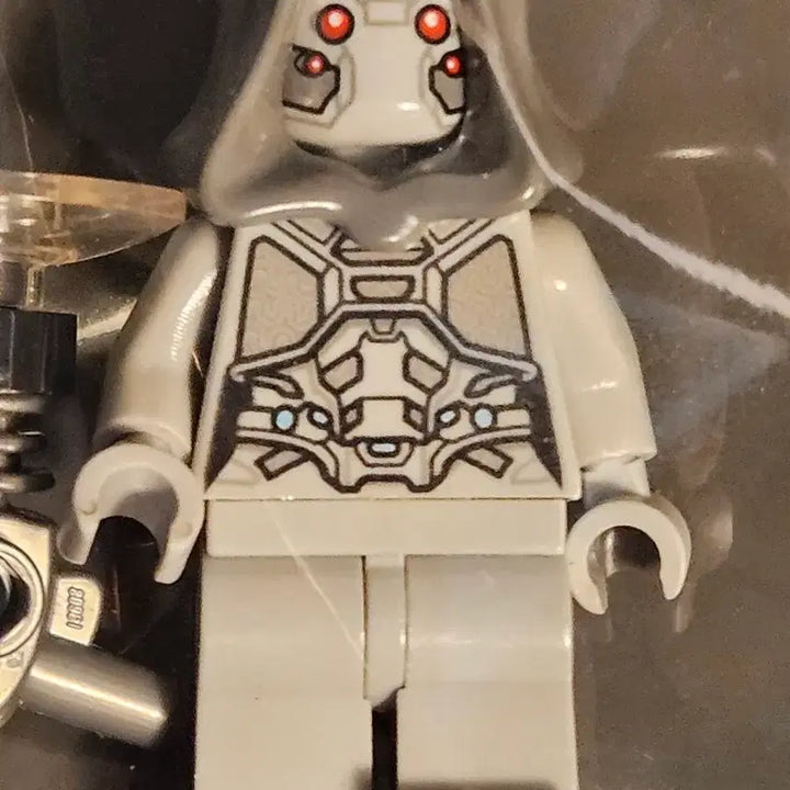 [BUNJANG] LEGO Marvel Ant-Man and The Wasp: Scott Lang vs. Hank Pym 76109 / 정품 레고 마블 앤트맨, 고스트 76109