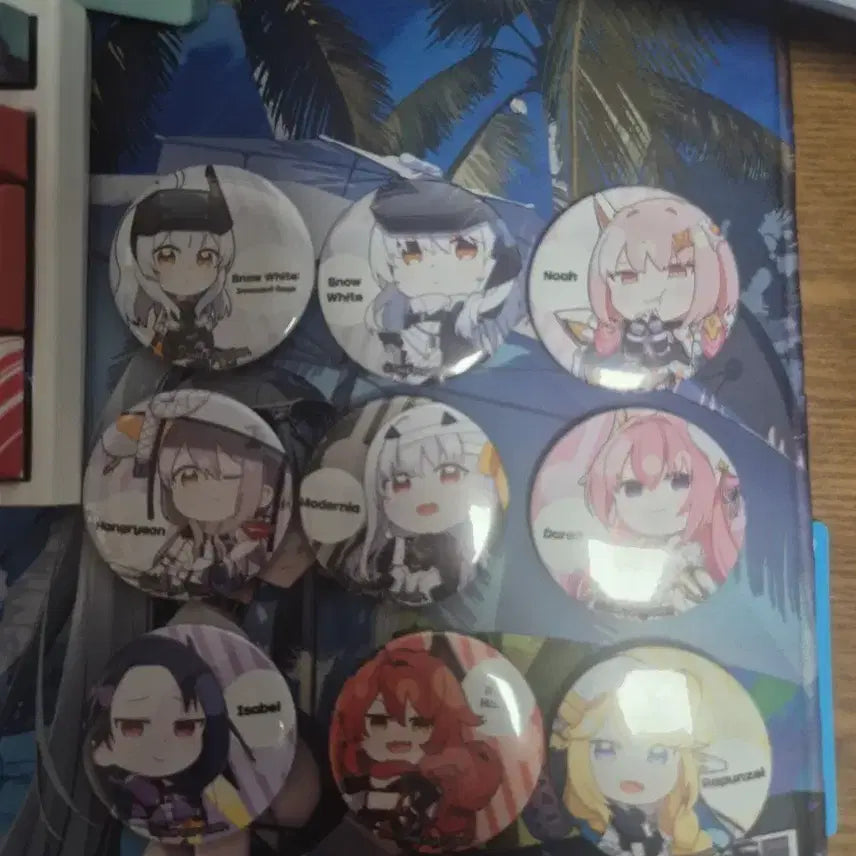 [BUNJANG] Goddess of Victory: NIKKE 9종 Can Badge Bundle Set / 니케 켄벳지 일괄 9종 팝니다(이후 가격 인하 없음)