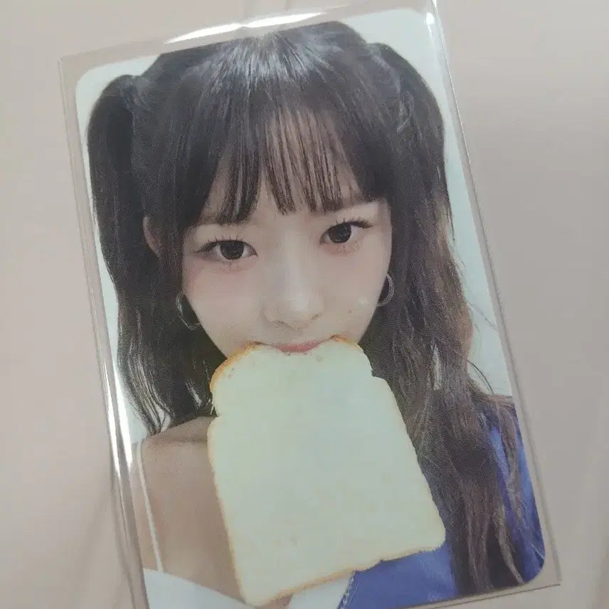 [BUNJANG] IVE Rei Switch isWe Lucky Draw Photocard / 탈덕급처갓매) 아이브 레이 스위치 이즈위 식빵 위드뮤 럭드 루시드 드림