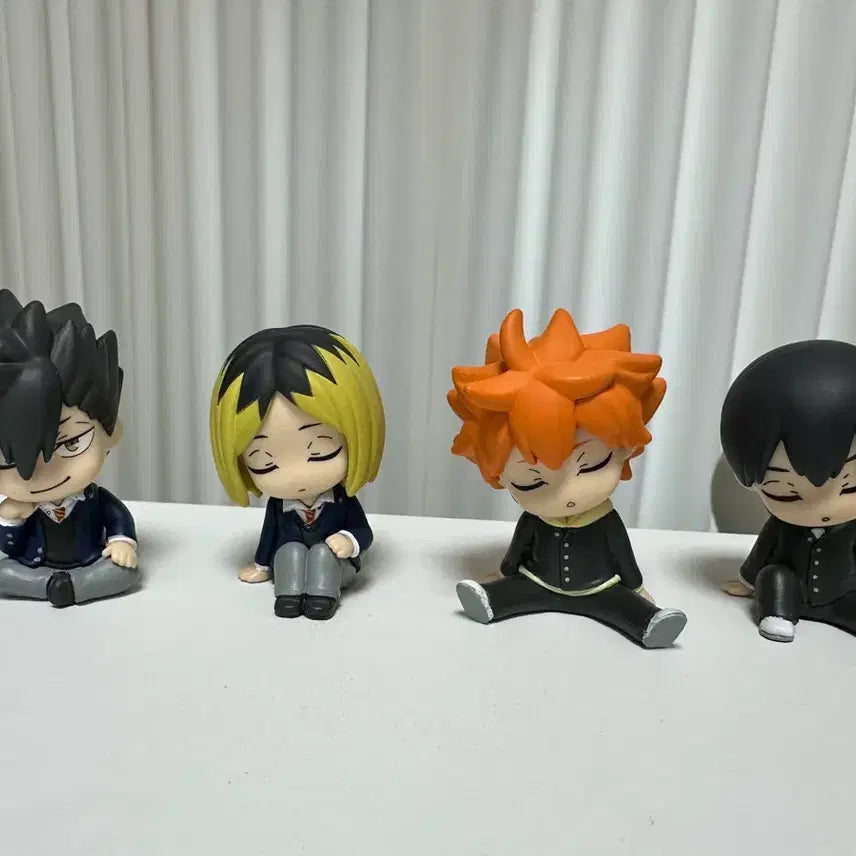 [BUNJANG] Haikyuu!! Shoulder Bump Uniform Version Gacha Figures (Sealed) / 하이큐 어깨쿵 교복 버전 확정 가챠 미개봉 판매