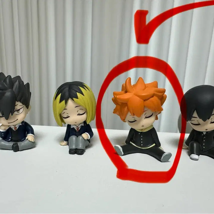 [BUNJANG] Haikyuu!! Shoulder Bump Uniform Version Gacha Figures (Sealed) / (하이큐 히나타)어깨쿵 교복 버전 확정 가챠 미개봉 판매