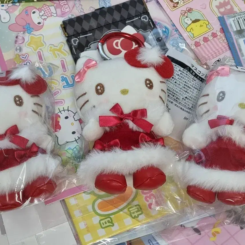 [BUNJANG] Sanrio Hello Kitty 25.11 Limited Kuji Plush Keychain Mascot / 산리오 헬로키티 25.11 한정 쿠지 인형 키링 마스코트
